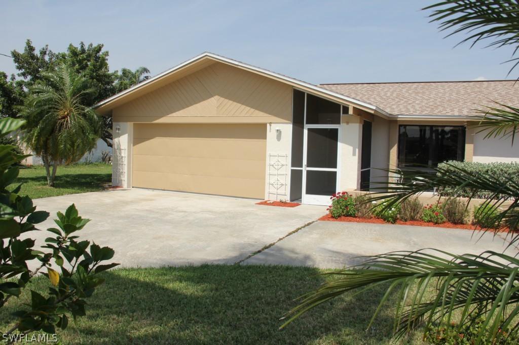2733 SE 23rd Ave., Cape Coral, FL 33904