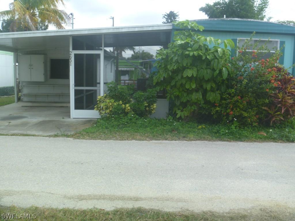 2631 Cajuput St., Matlacha, FL 33993