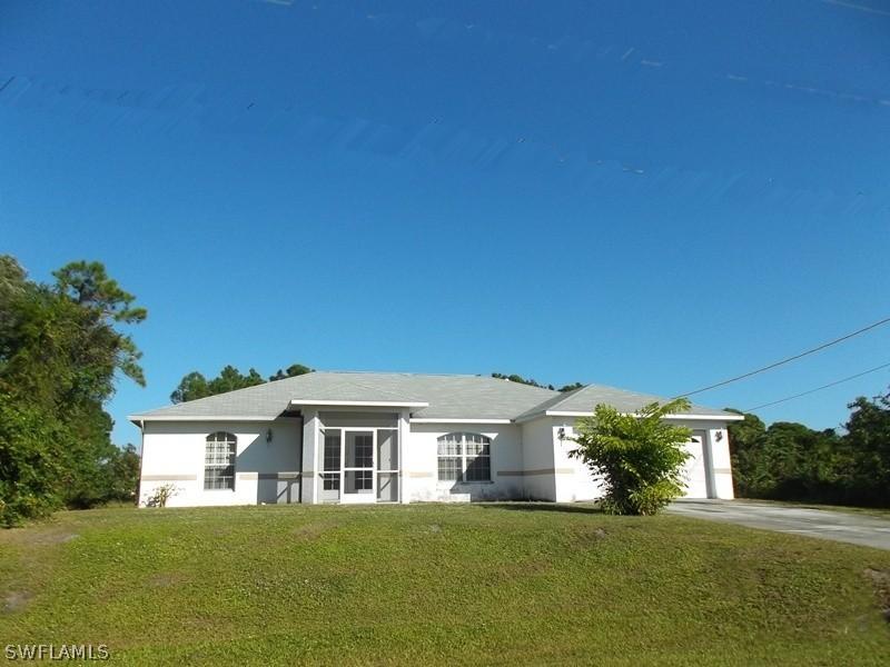 433 Jourferie Rd., Lehigh Acres, FL 33974