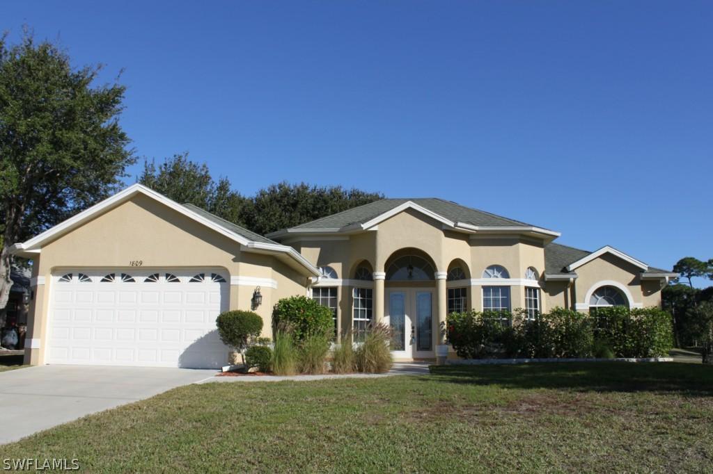 1809 SW 12th Ct., Cape Coral, FL 33991
