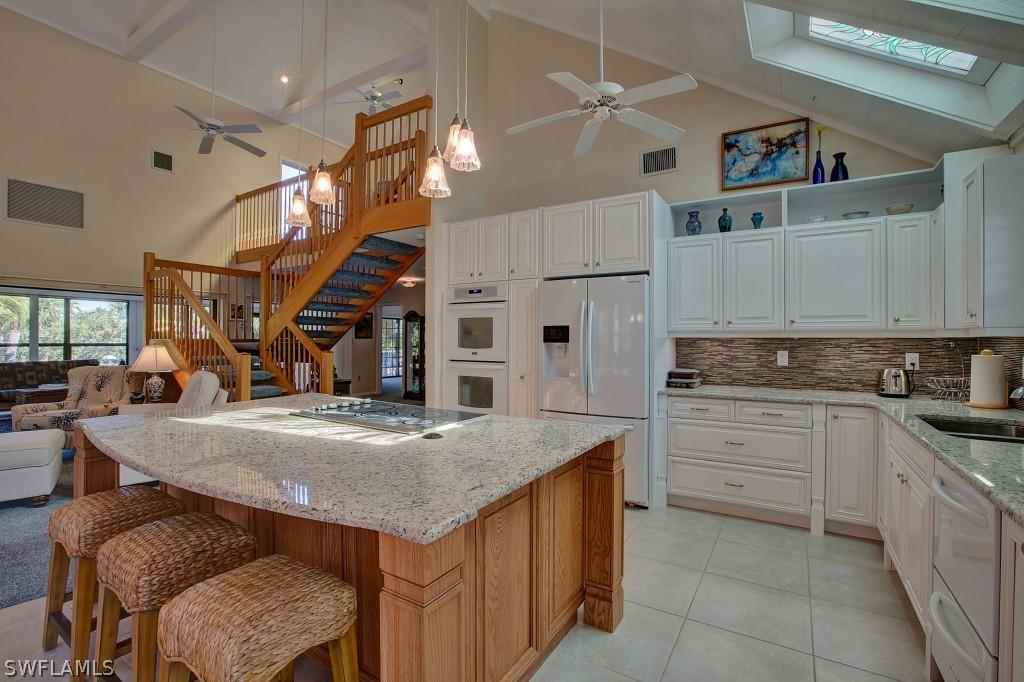 518 N Yachtsman Dr., Sanibel, FL 33957