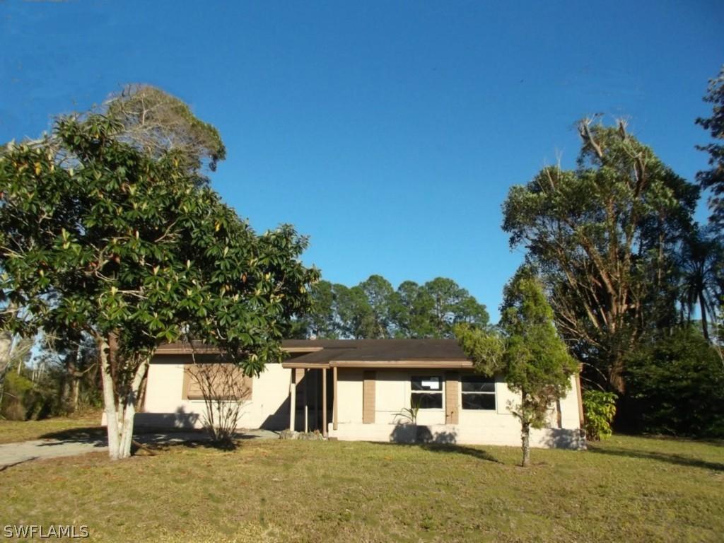 1010 Broadway Ave., Lehigh Acres, FL 33972