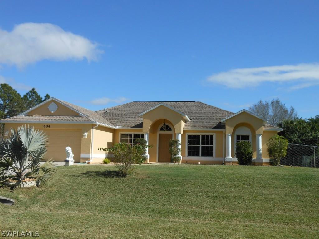 604 Roosevelt Ave., Lehigh Acres, FL 33936