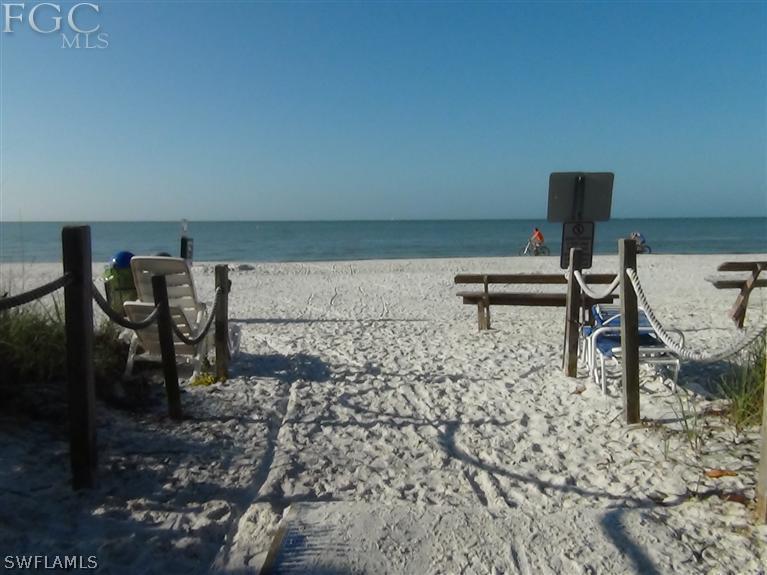 21690/692 Indian Bayou Dr., Fort Myers Beach, FL 33931