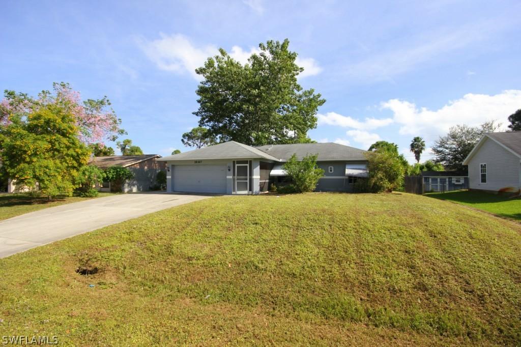 18367 Camellia Rd., Fort Myers, FL 33967