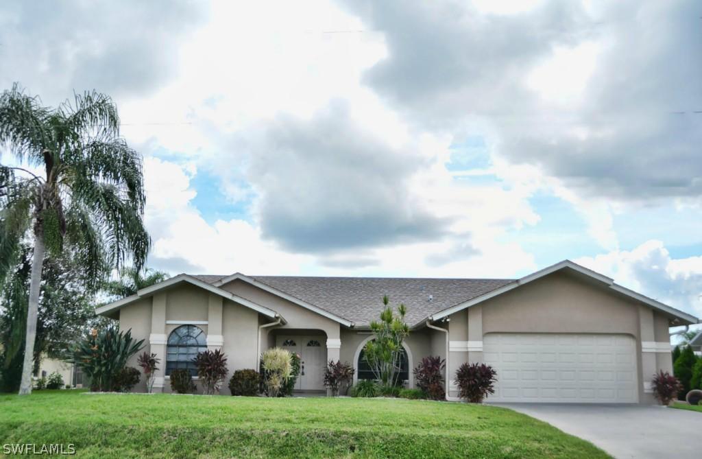 1901 SE 5th Ct., Cape Coral, FL 33990