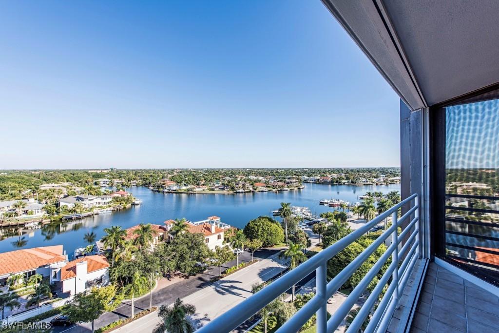 4751 Gulf Shore Blvd. #1204, Naples, FL 34103