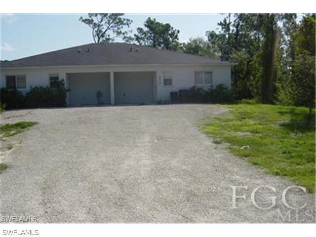 511 Meadow Rd., Lehigh Acres, FL 33973