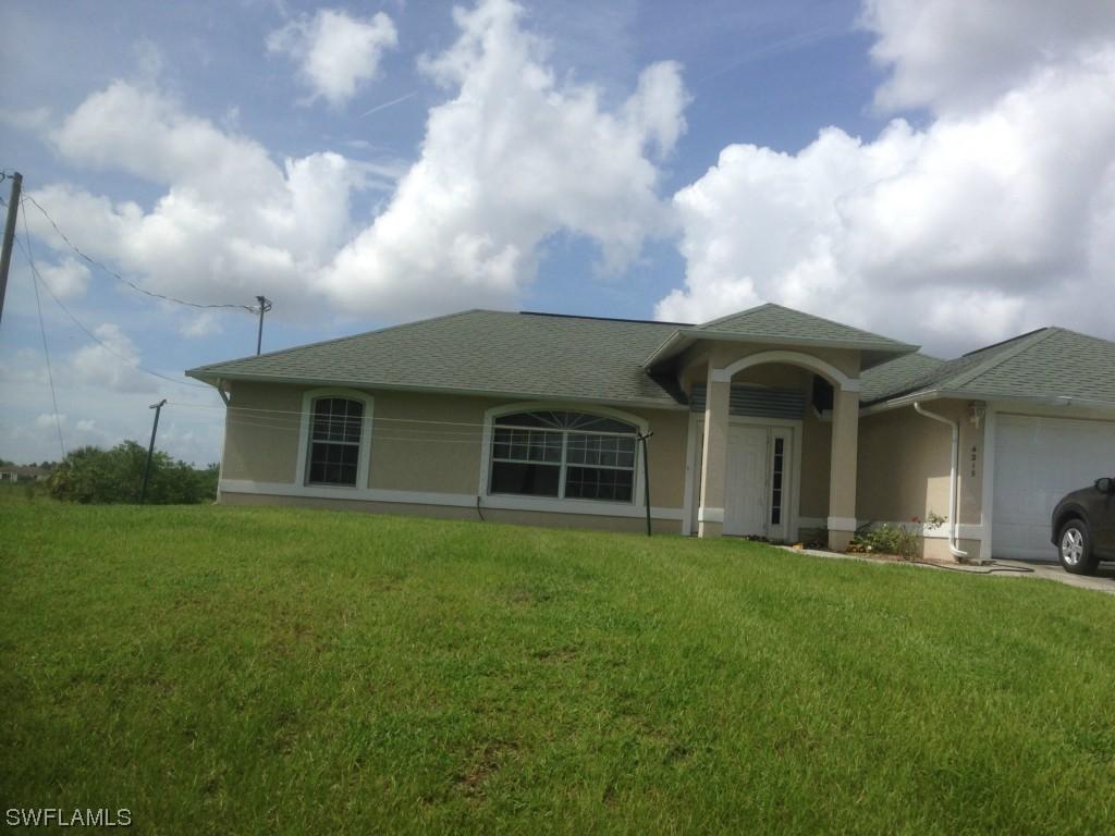 4215 22nd Ave., Naples, FL 34117