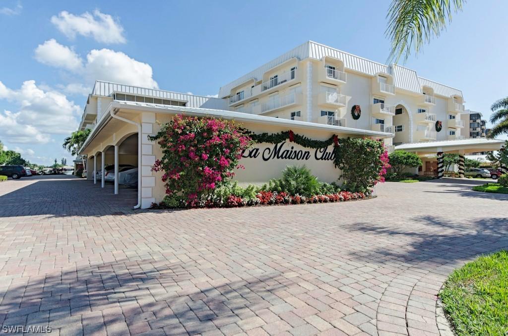 3450 Gulf Shore Blvd. #102, Naples, FL 34103