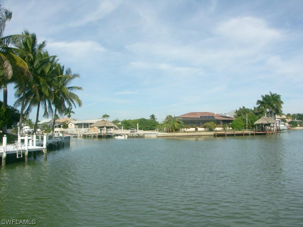 855 Banyan Ct., Marco Island, FL 34145