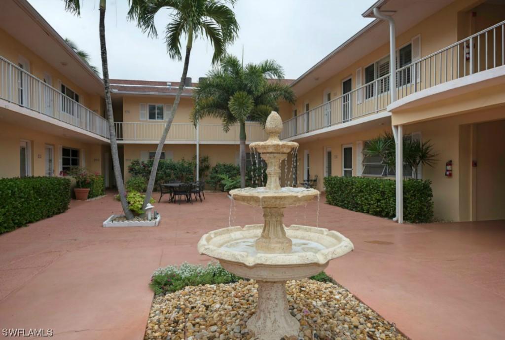 544 Broad Ave. #564, Naples, FL 34102
