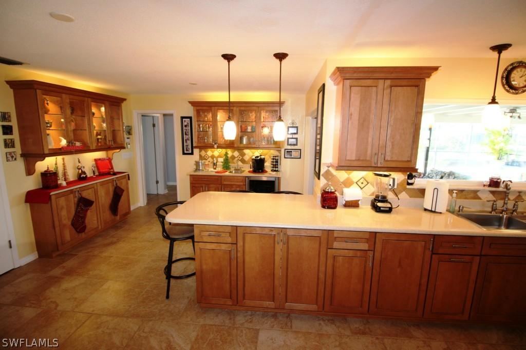 2818 SE 17th Pl., Cape Coral, FL 33904