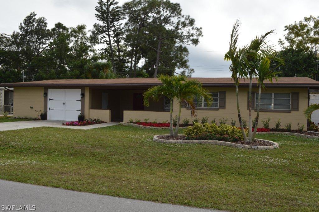 2130 Gorham Ave., Fort Myers, FL 33907