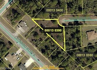 2259 Golfview Pl., Lehigh Acres, FL 33973