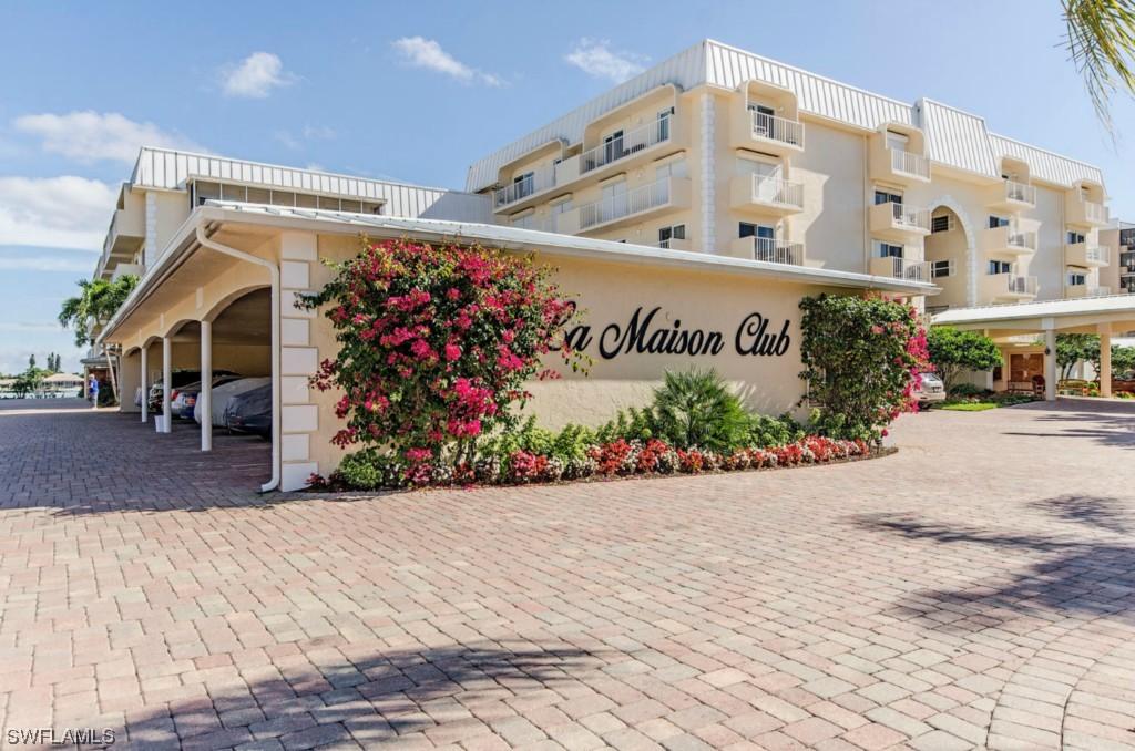 3450 Gulf Shore Blvd. #203, Naples, FL 34103
