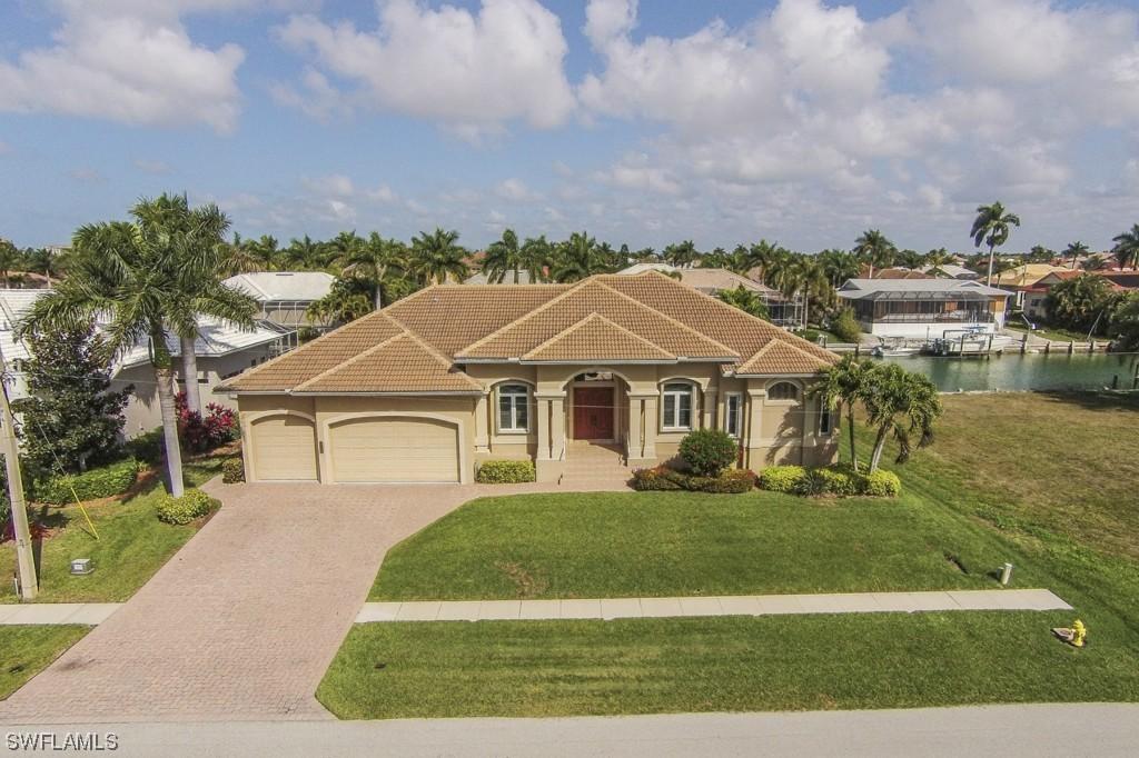 1191 Ember Ct., Marco Island, FL 34145
