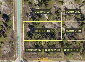 702 Abbott Ave., Lehigh Acres, FL 33972