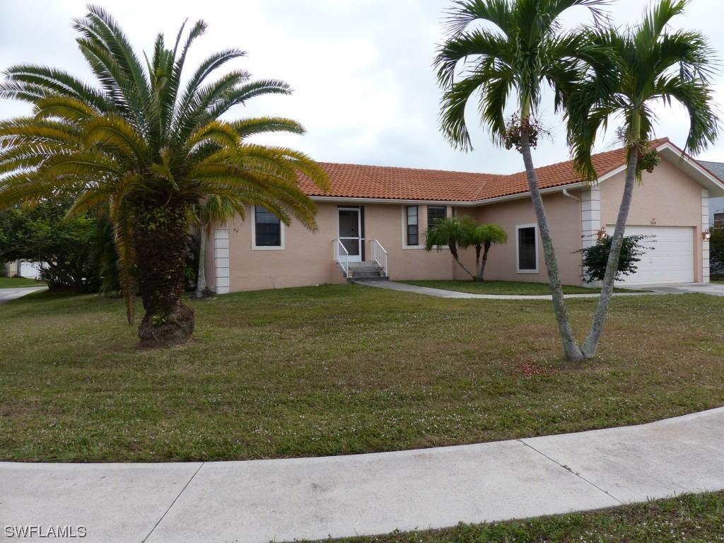 1060 Mendel Ave., Marco Island, FL 34145
