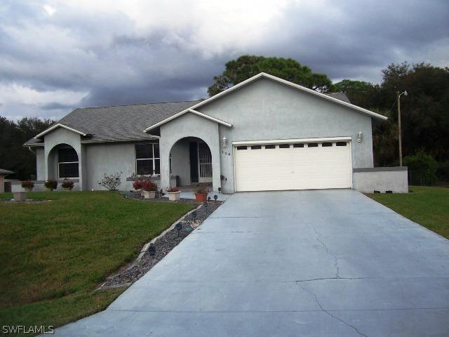 114 Jefferson Ave., Lehigh Acres, FL 33936