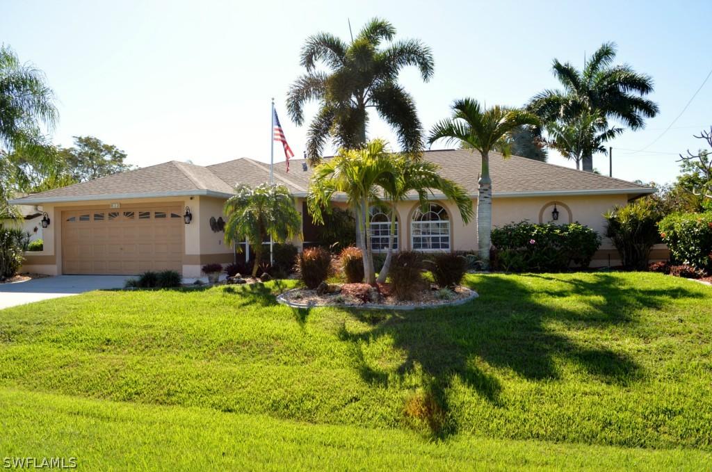 622 SE 35th Ter., Cape Coral, FL 33904