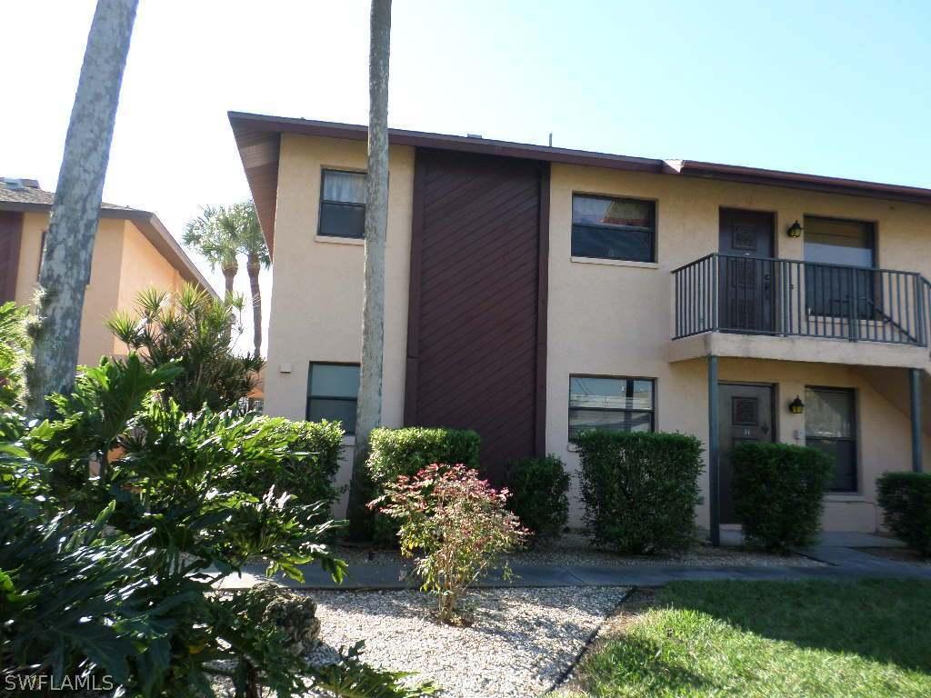3935 Country Club Blvd. #11, Cape Coral, FL 33904