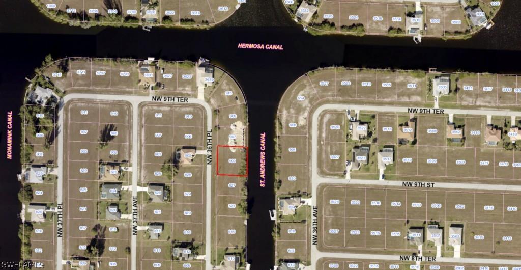 903 NW 36th Pl., Cape Coral, FL 33993