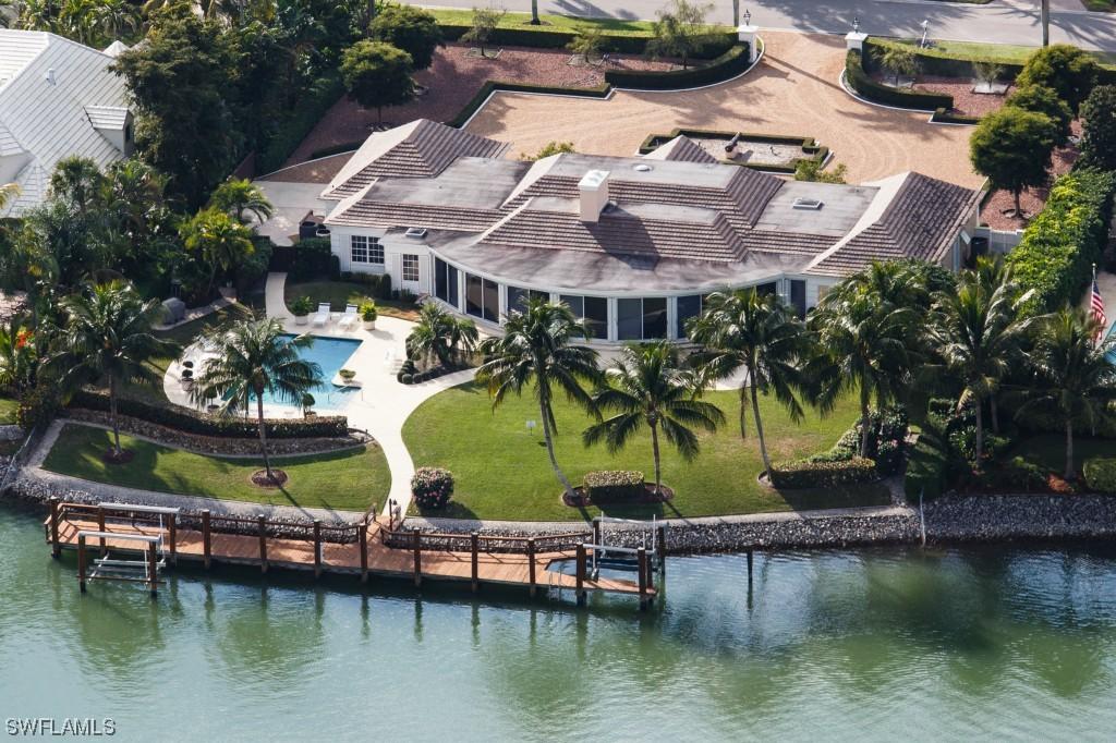 3495 Fort Charles Dr., Naples, FL 34102