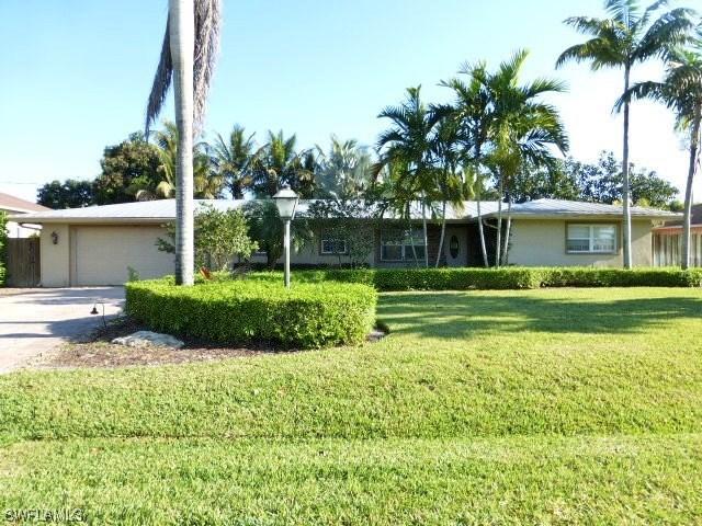 73 Wickliffe Dr., Naples, FL 34110