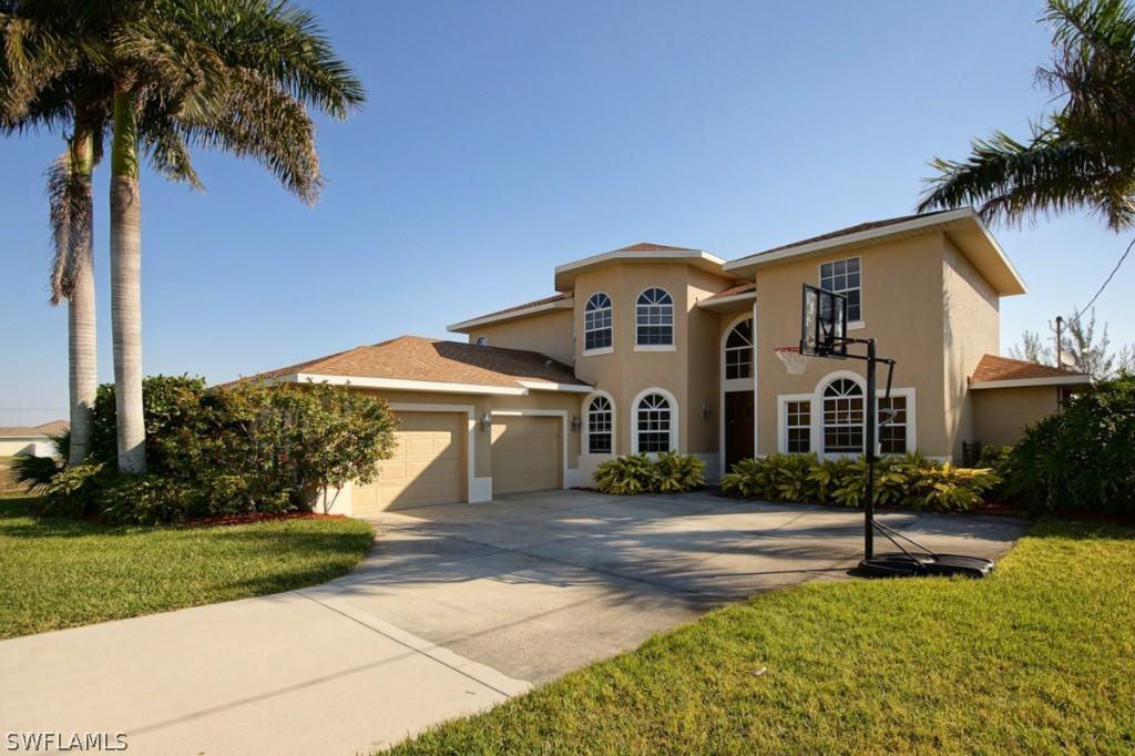 3005 SW 25th Ave., Cape Coral, FL 33914
