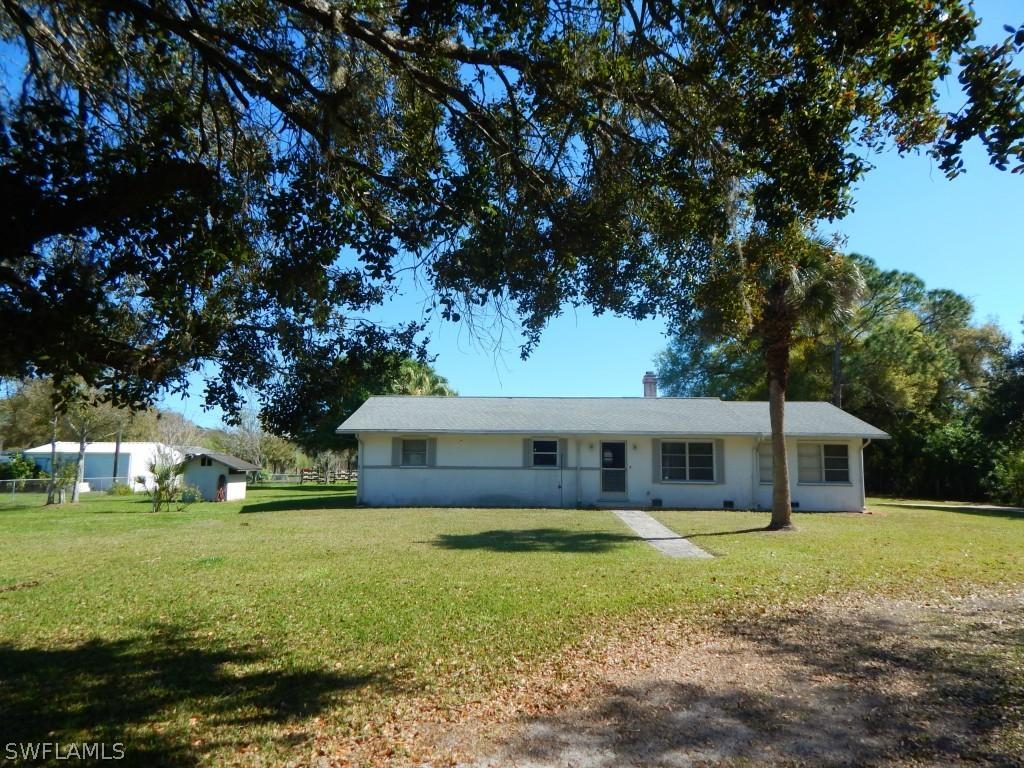 18120 Old Bayshore Rd., North Fort Myers, FL 33917