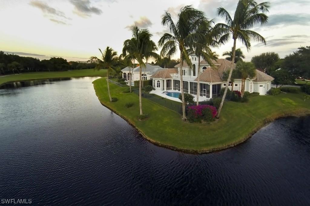 6987 Greentree Dr., Naples, FL 34108