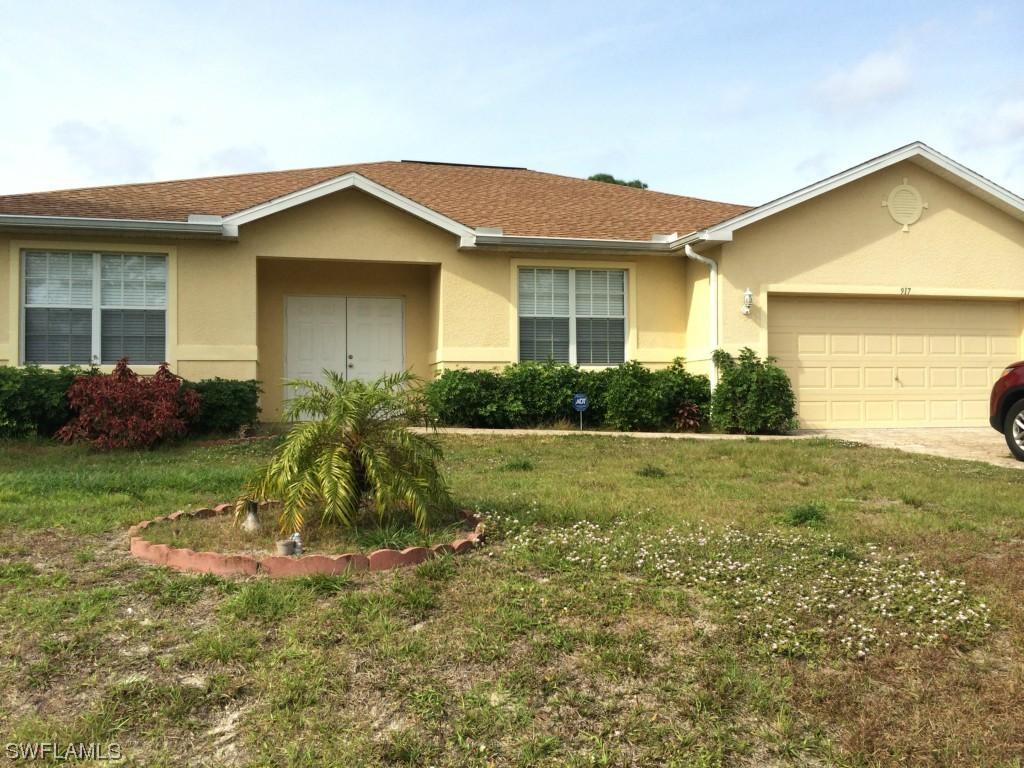 917 Congress Ave., Lehigh Acres, FL 33972
