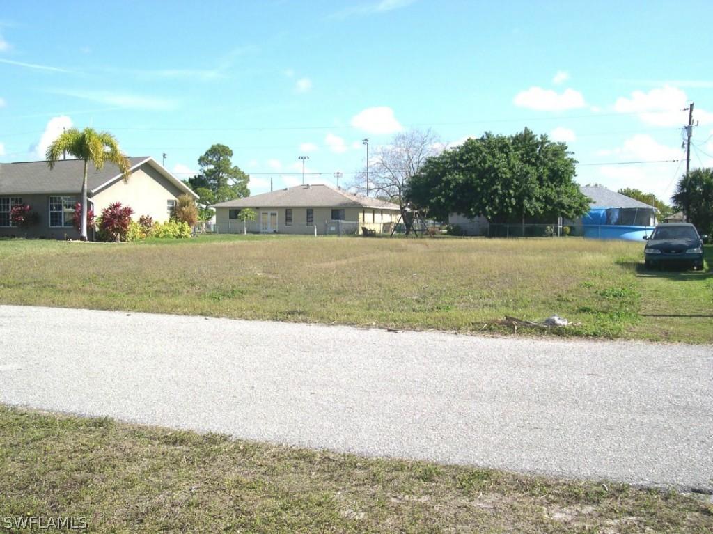 225 NE 14th Ave., Cape Coral, FL 33909