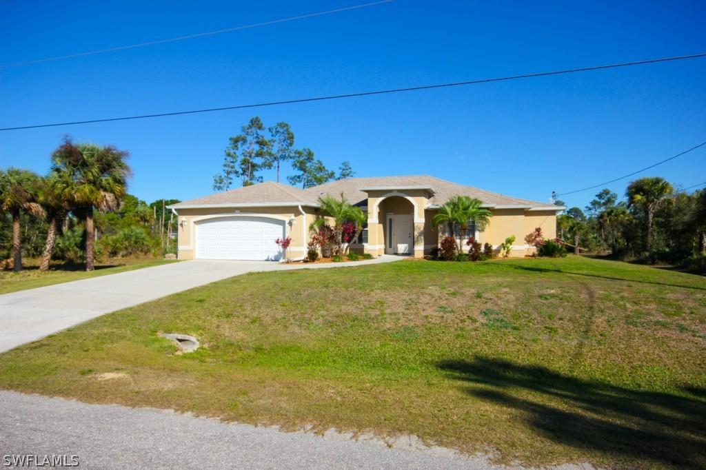914 Dayton Ave., Lehigh Acres, FL 33972