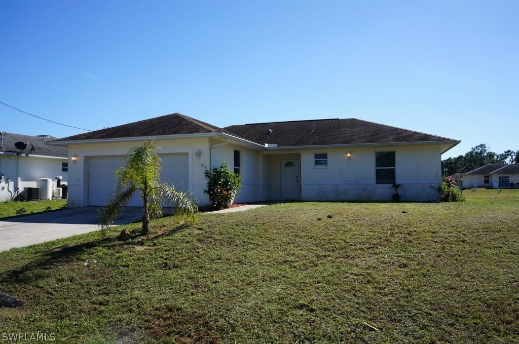1214 Cloplon St., Lehigh Acres, FL 33974