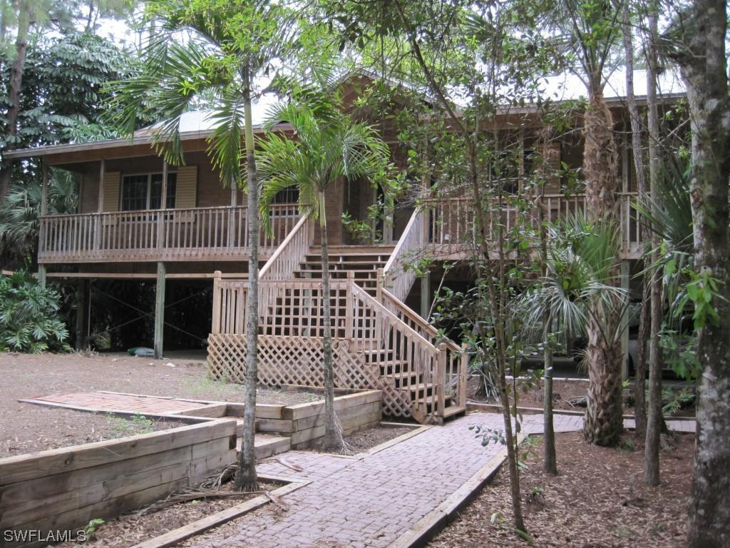 4931 Sycamore Dr., Naples, FL 34119