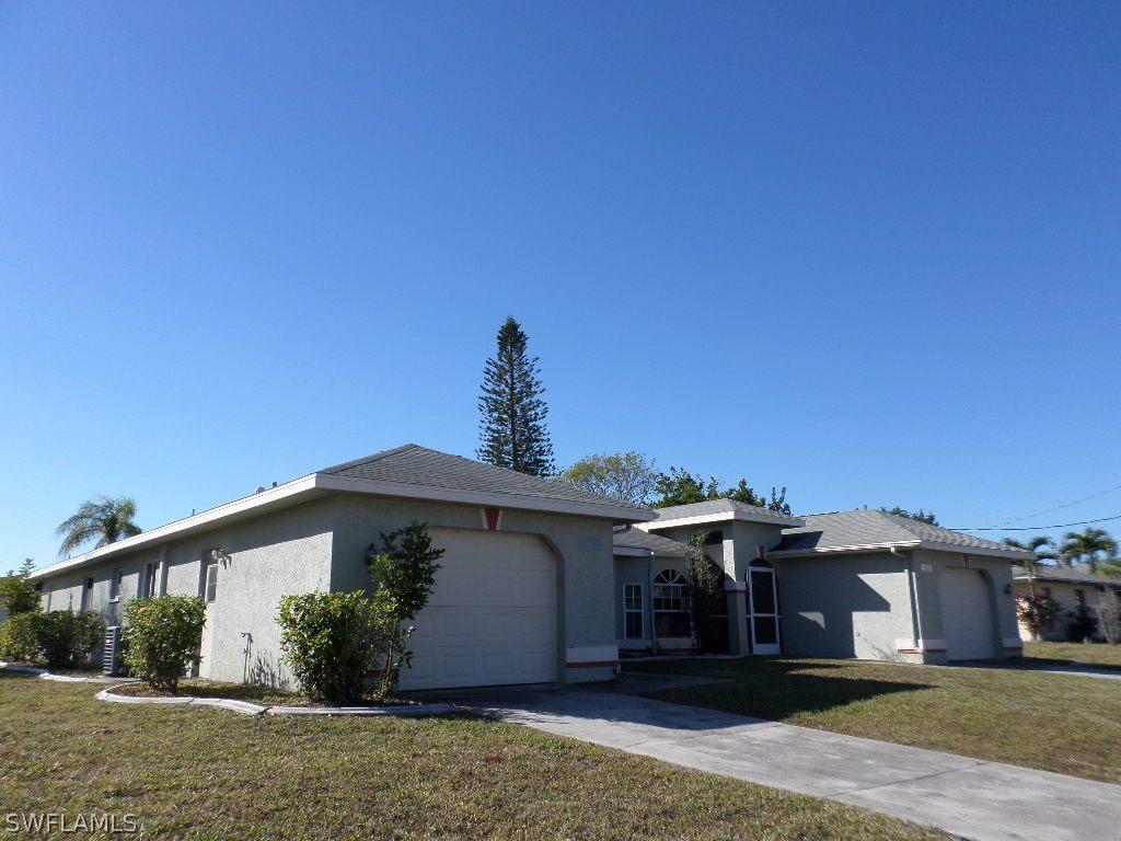 1206-1208 SE 40th Ter., Cape Coral, FL 33904