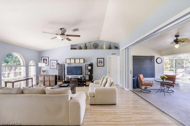 1137 SW 31st Ter., Cape Coral, FL 33914