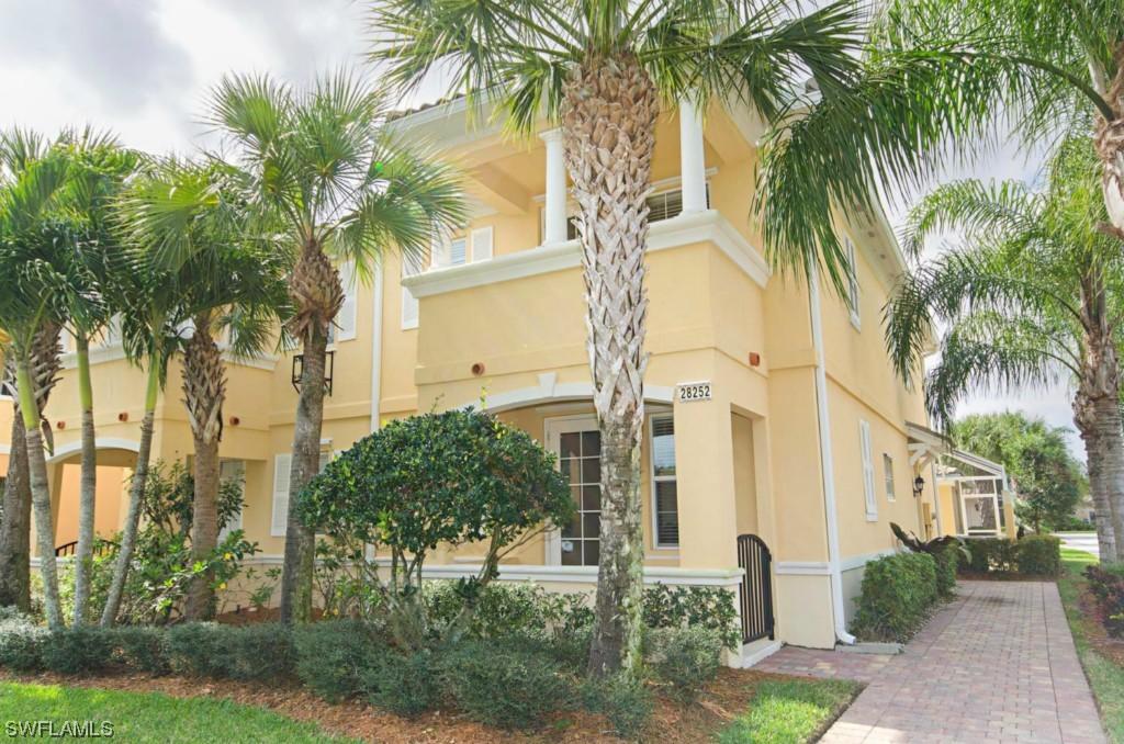 28252 Villagewalk Cir., Bonita Springs, FL 34135