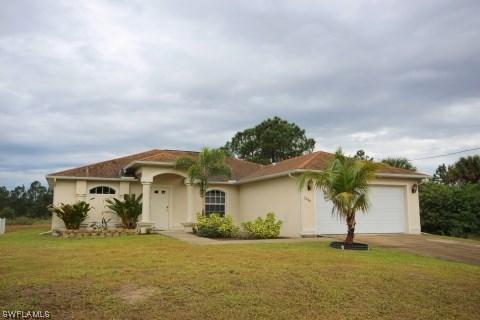 1208 Garibaldi St., Lehigh Acres, FL 33974