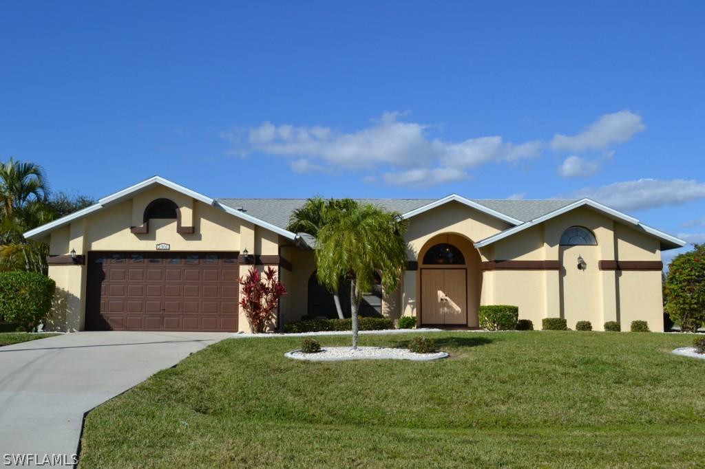 2301 SW 40th Ter., Cape Coral, FL 33914