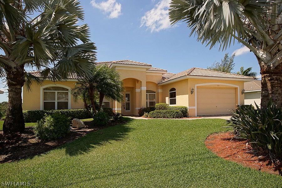 2406 SW 38th Ter., Cape Coral, FL 33914