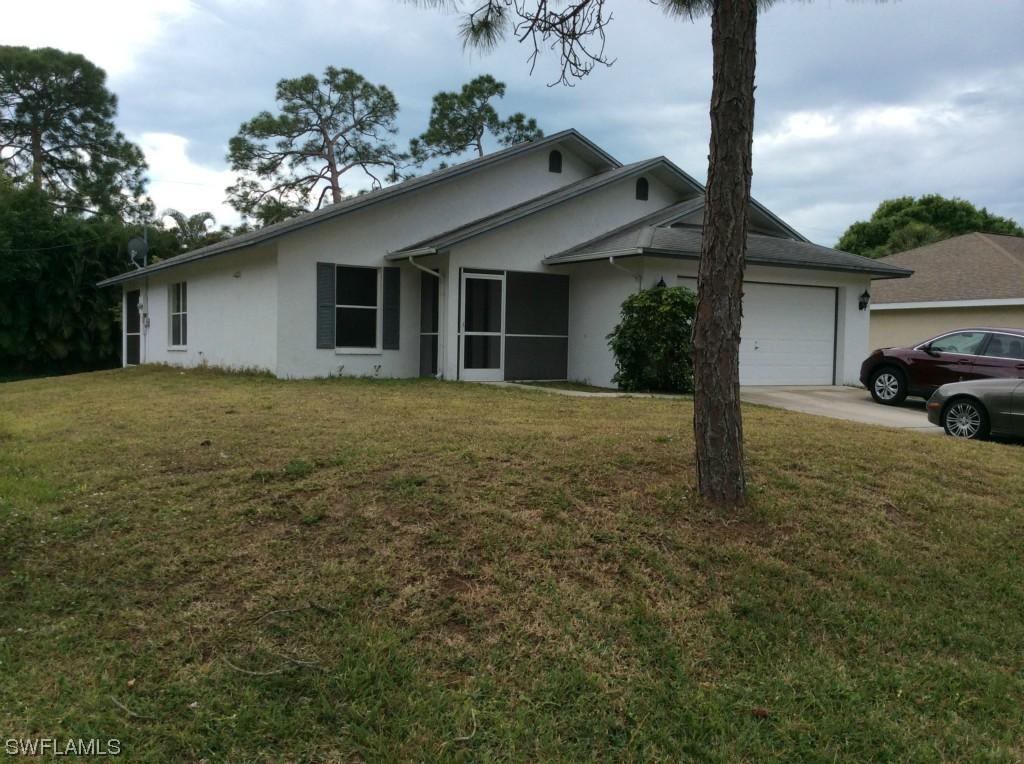 4575 Santiago Ln., Bonita Springs, FL 34134
