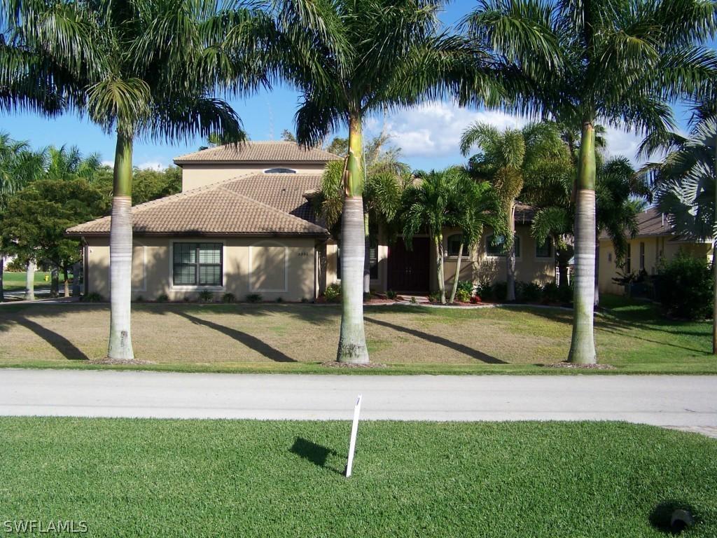 5301 SW 26th Ave., Cape Coral, FL 33914