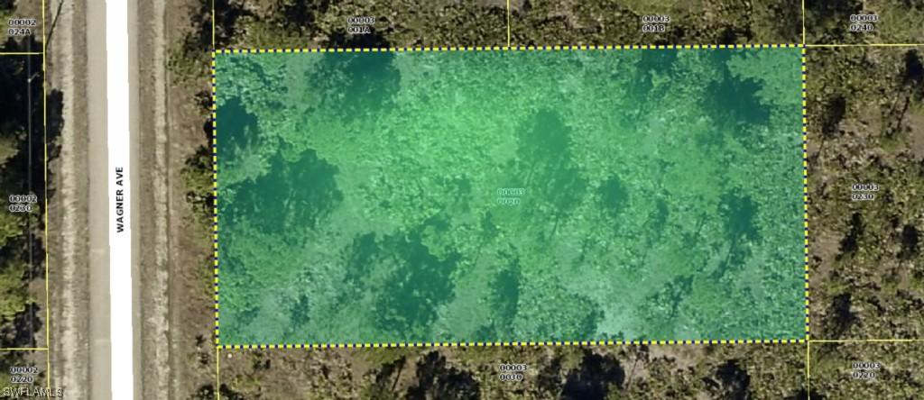 820 Wagner Ave., Lehigh Acres, FL 33972