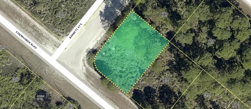 423 Eisenhower Blvd., Lehigh Acres, FL 33974