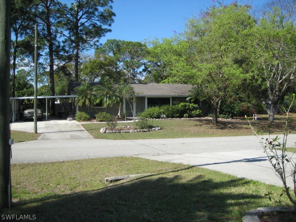 209 Fred Ave., Lehigh Acres, FL 33971