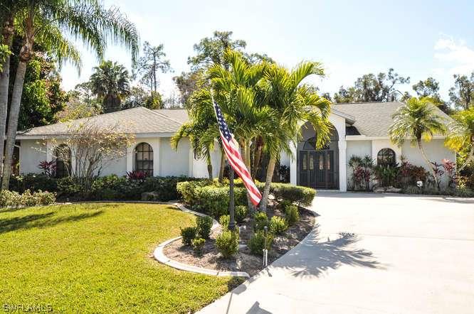 7670 Eaglet Ct., Fort Myers, FL 33912