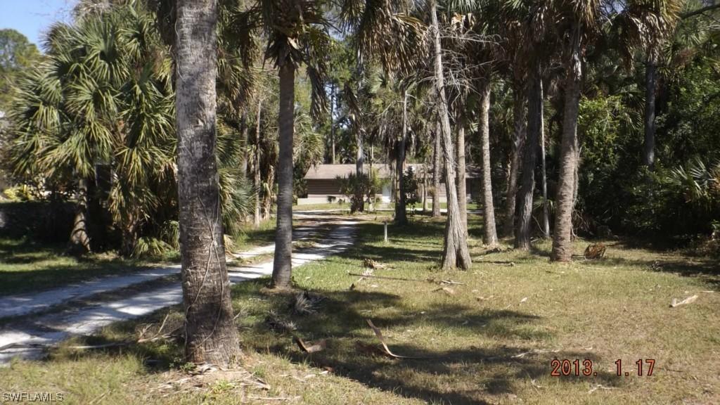 140 2nd St., Naples, FL